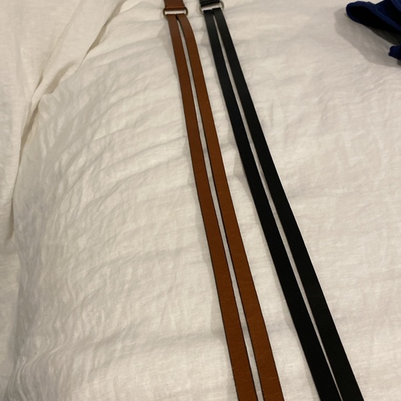 Banana Republic leather belts size Large and in greatcondition PRICE IS FOR BOTH - Picture 3 of 7